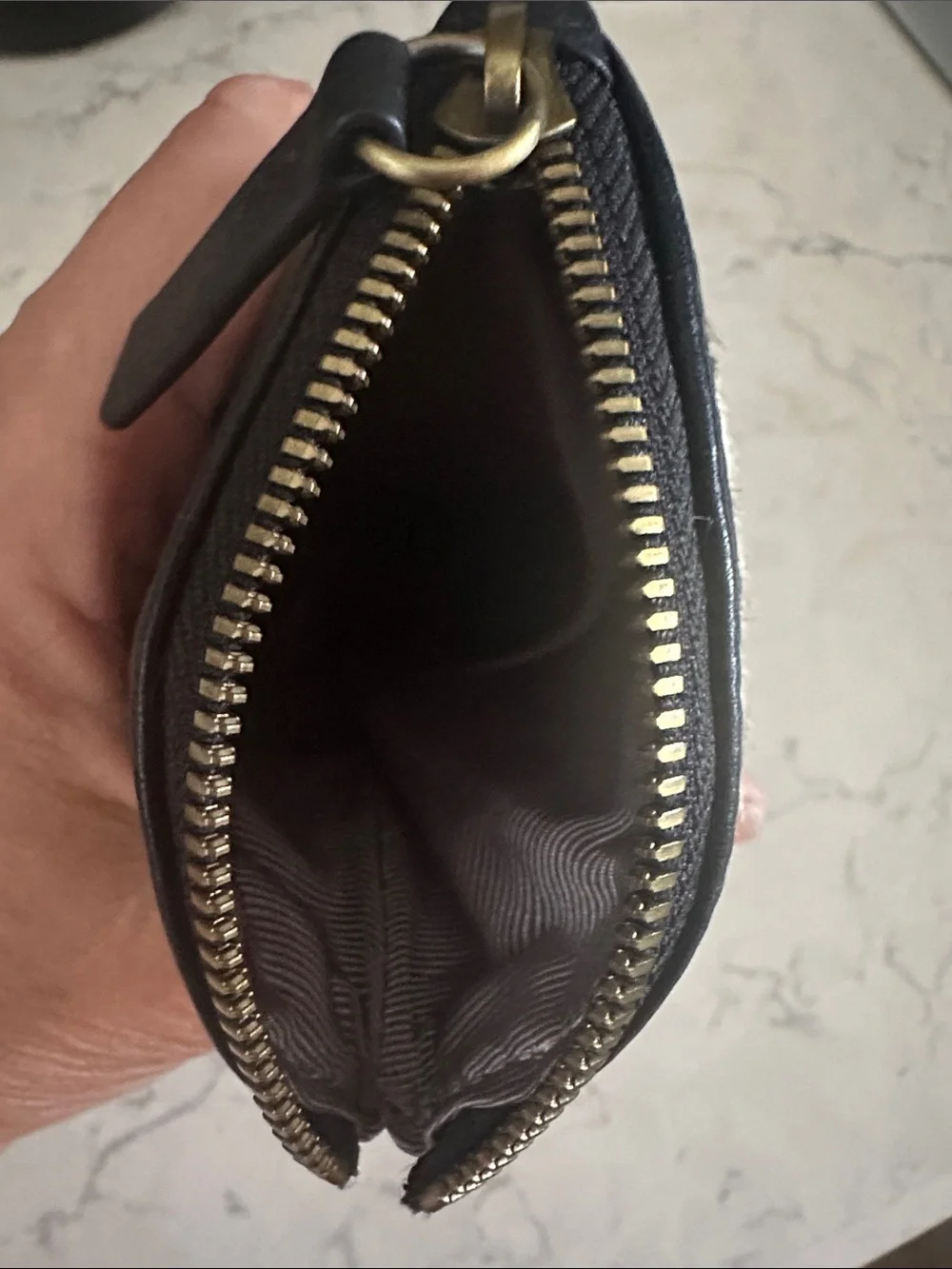 HOBO SPARK COWHIDE B&W EYEGLASS/SUNGLASS DOUBLE ZIP  LEATHER CASE great conditio